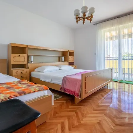Apartments Mirena Crikvenica Exterior photo