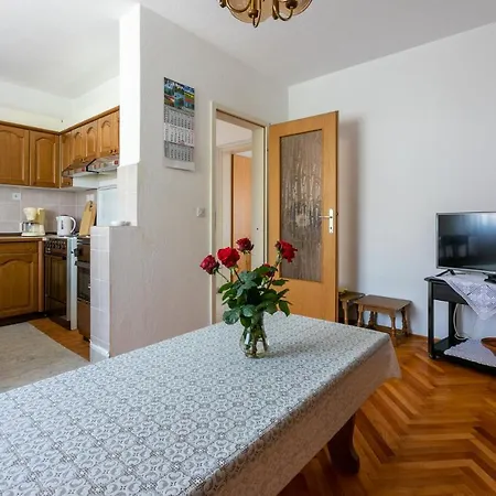 Apartments Mirena Crikvenica Exterior photo
