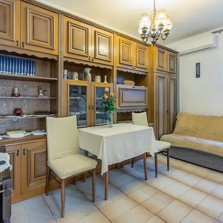 Apartments Mirena Crikvenica Exterior photo