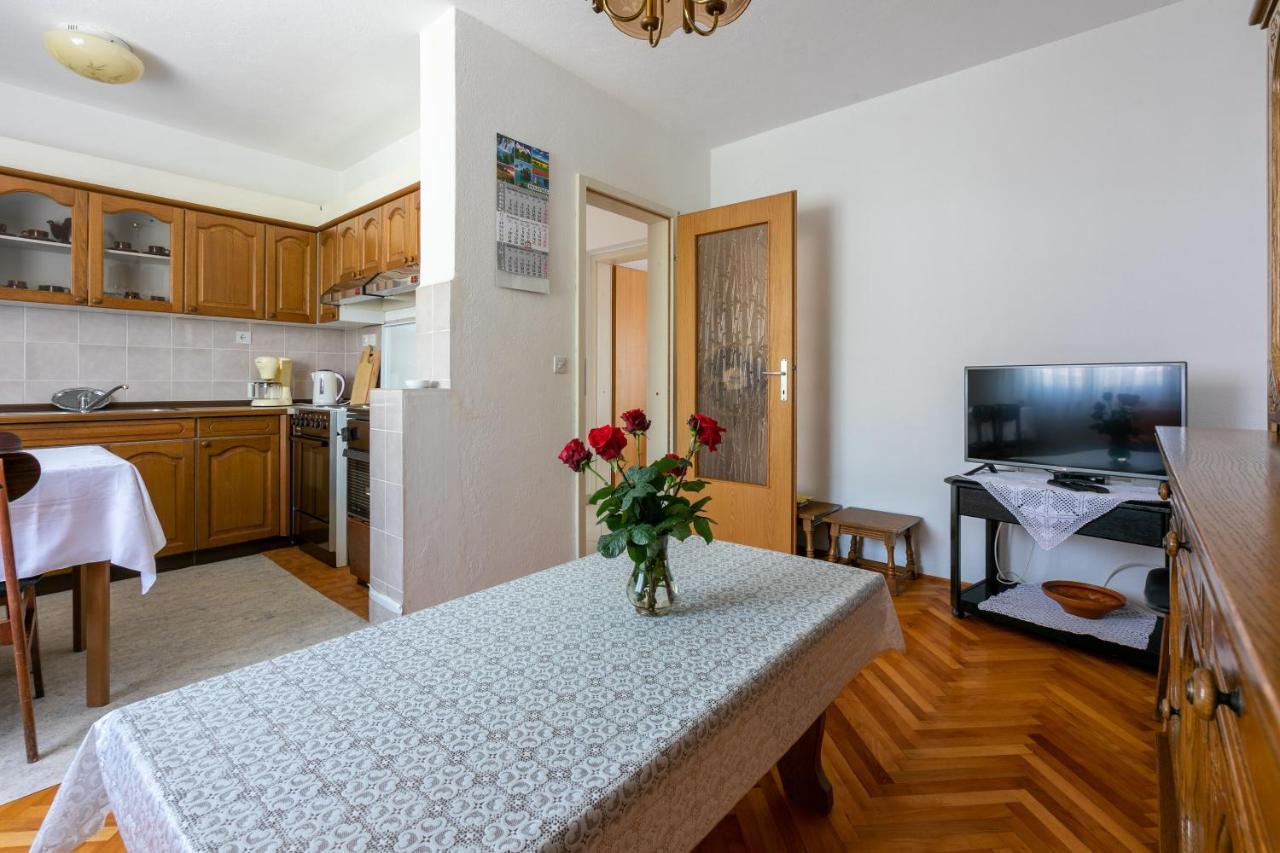 Apartment Mirena