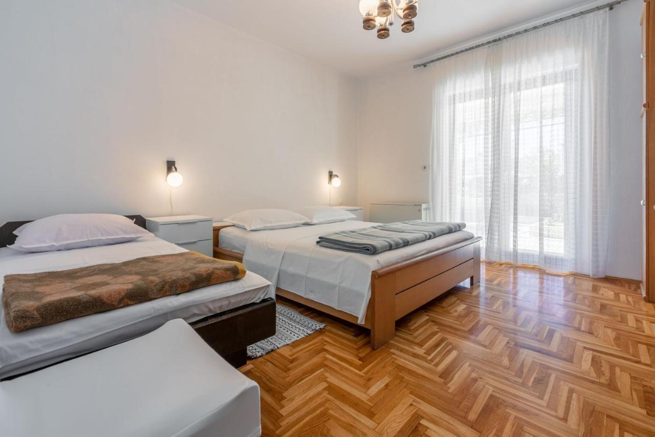Mirena Apartment *